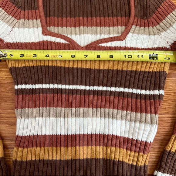 HOLLISTER Striped Ribbed Knit Crop Sweater With Bell Sleeves Size S - Picture 4 of 5